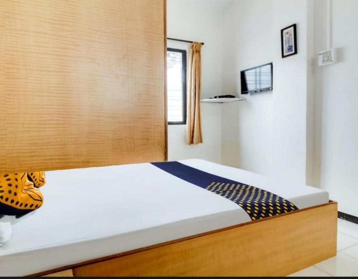 Hotel Rahi Nashik Extérieur photo