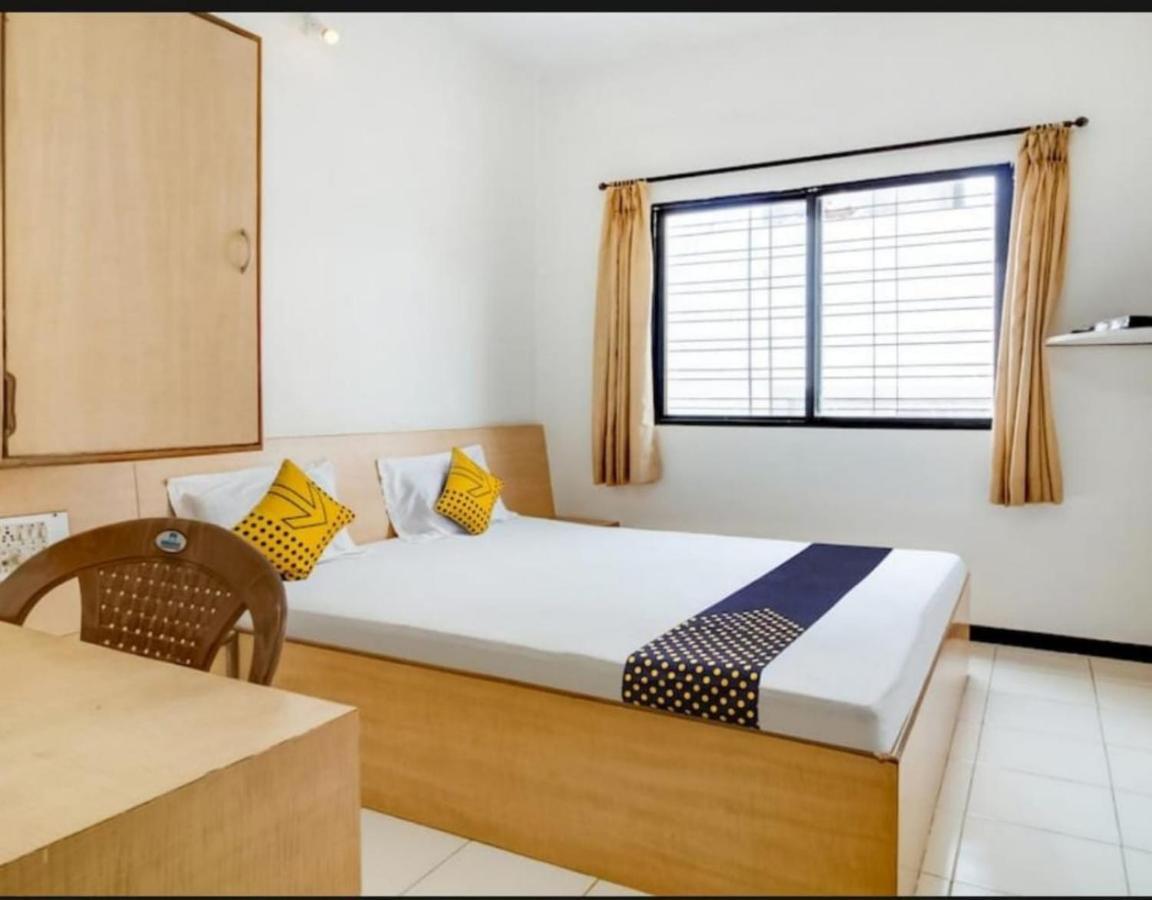 Hotel Rahi Nashik Extérieur photo