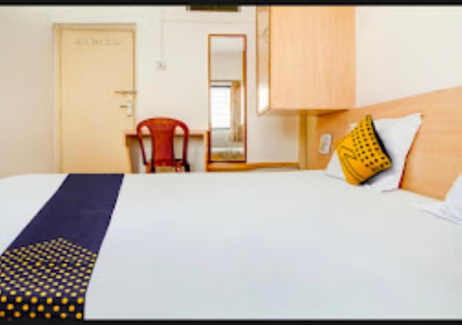 Hotel Rahi Nashik Extérieur photo